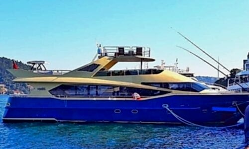 İstanbul Boğazında 80 Kişi Kiralık Lüks Gezi Teknesi