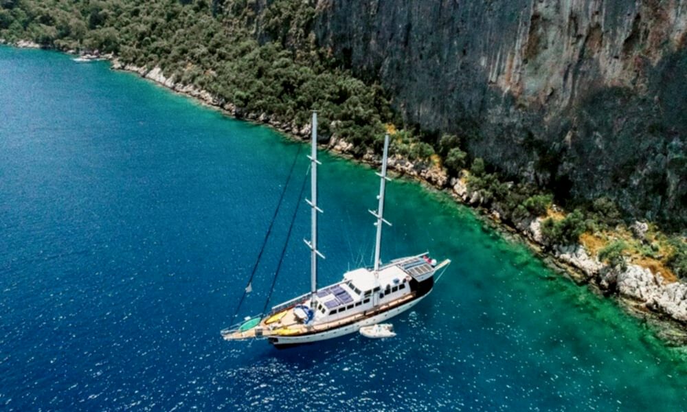 28 Metre 12 Kişi Kiralık Gulet Göcek