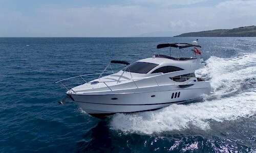 18 mt 3 Kabin Bodrum Kiralık Numarine 55 Motoryat